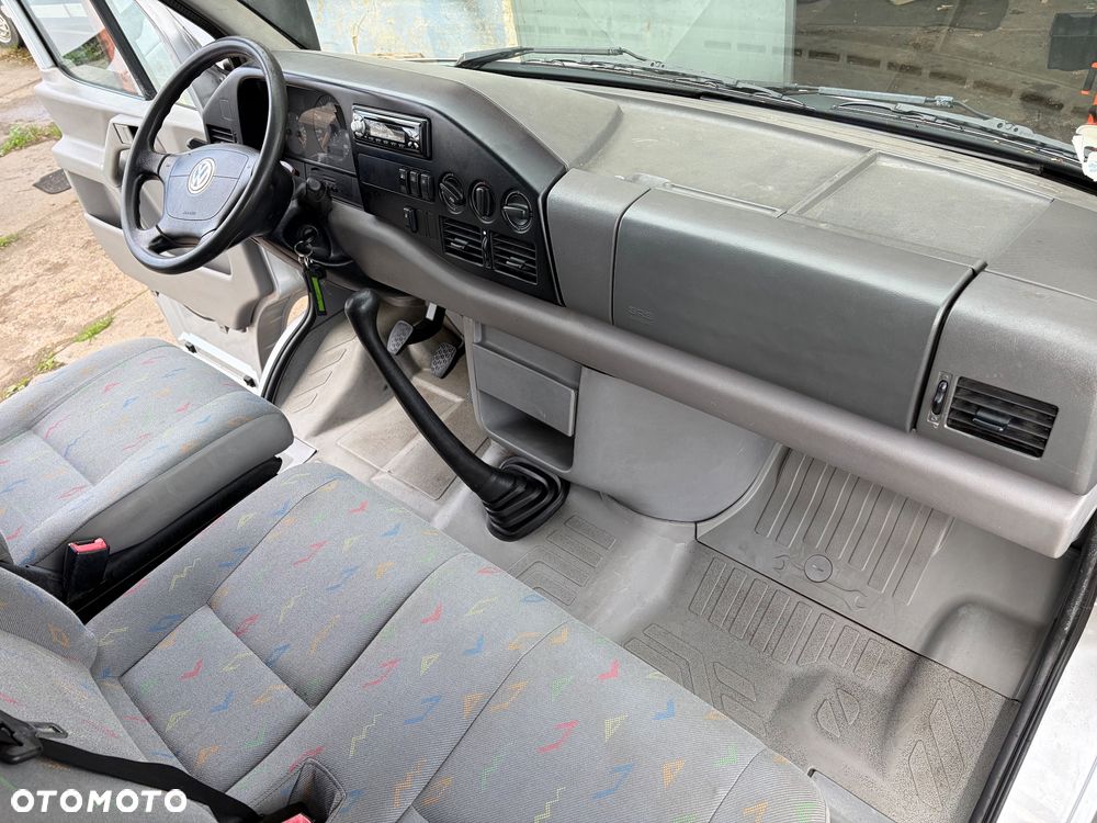 Volkswagen LT 2DM252/W83 - 24