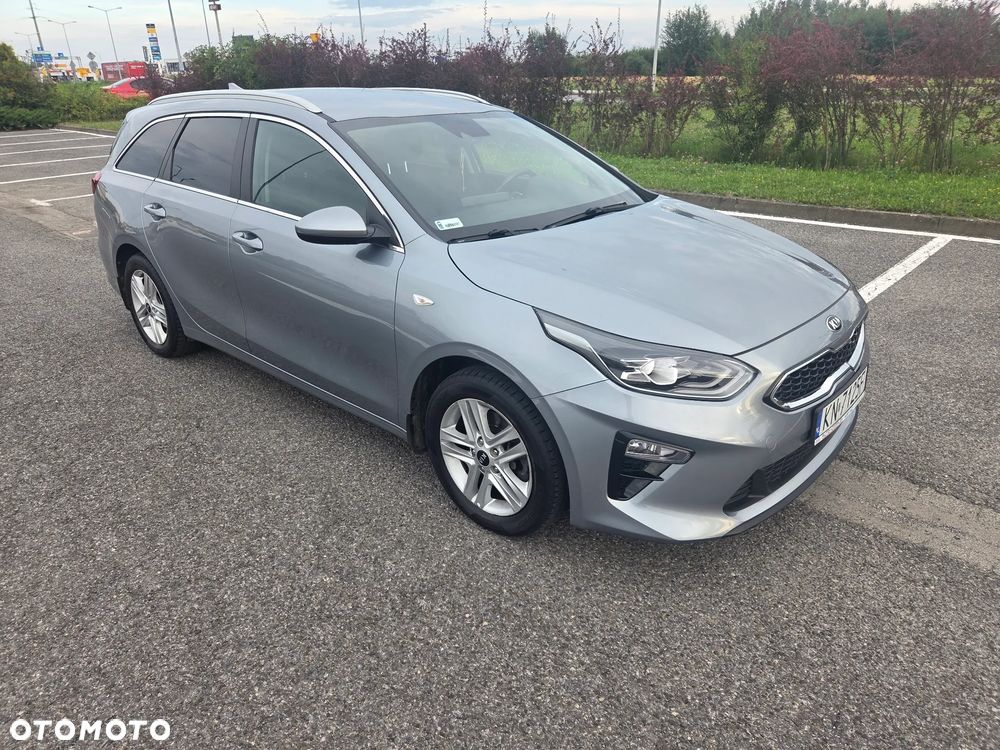 Kia Ceed 1.5 T-GDI M - 2