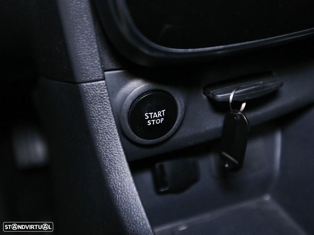 Renault Clio Van 1.5 75 ZEN 2L c/IVA - 17