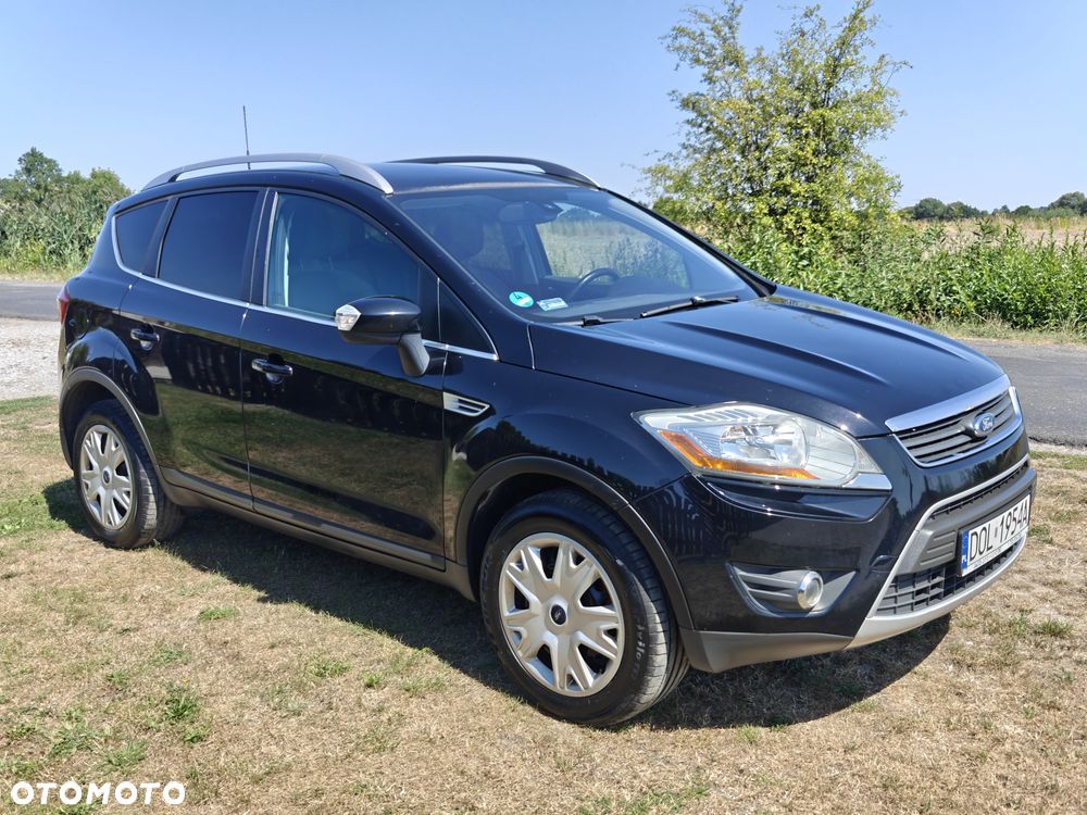 Ford Kuga - 1