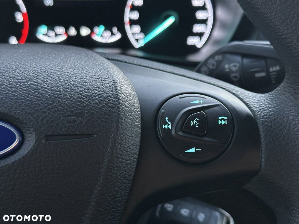 Ford Transit Connect - 25