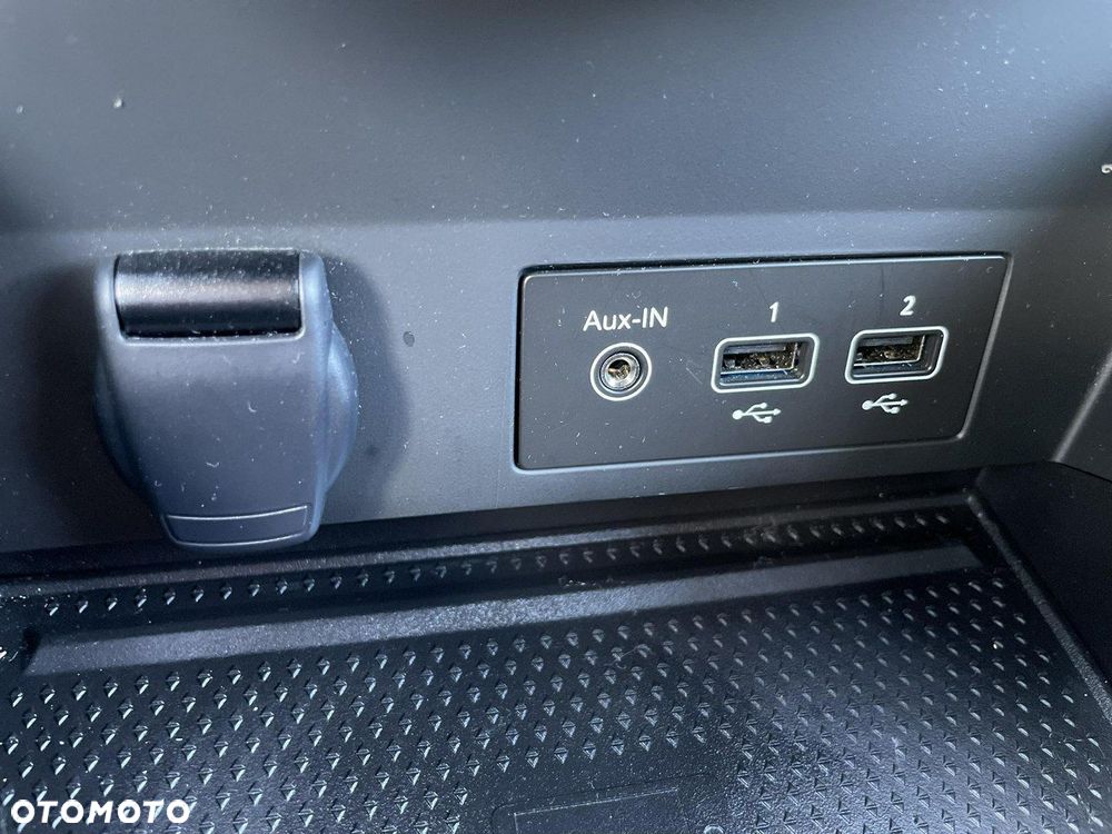 Renault Captur - 22