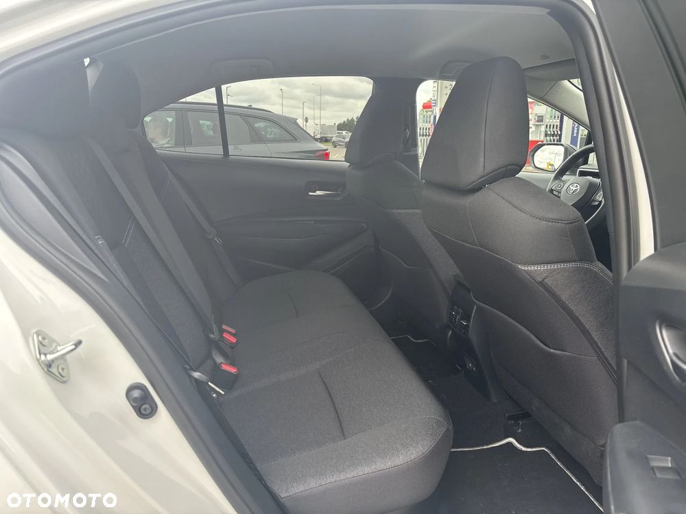 Toyota Corolla 1.8 Hybrid Style - 13