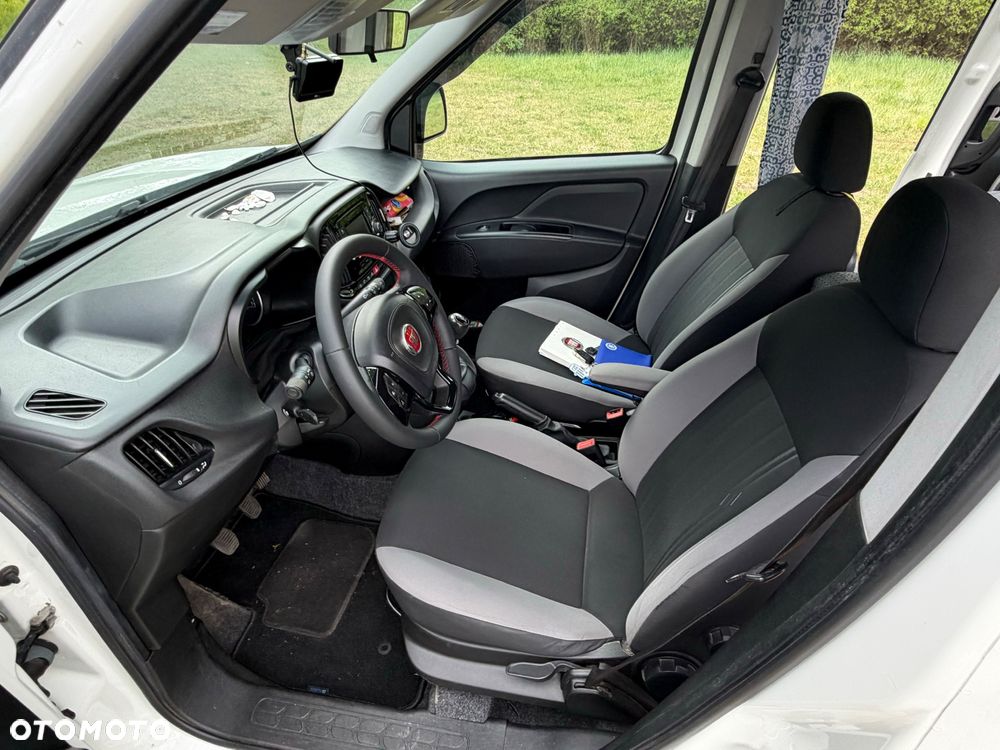 Fiat Doblo 1.6 Multijet 16V Dynamic - 23
