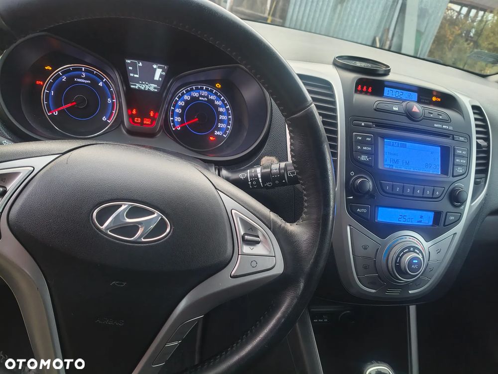 Hyundai ix20 - 11