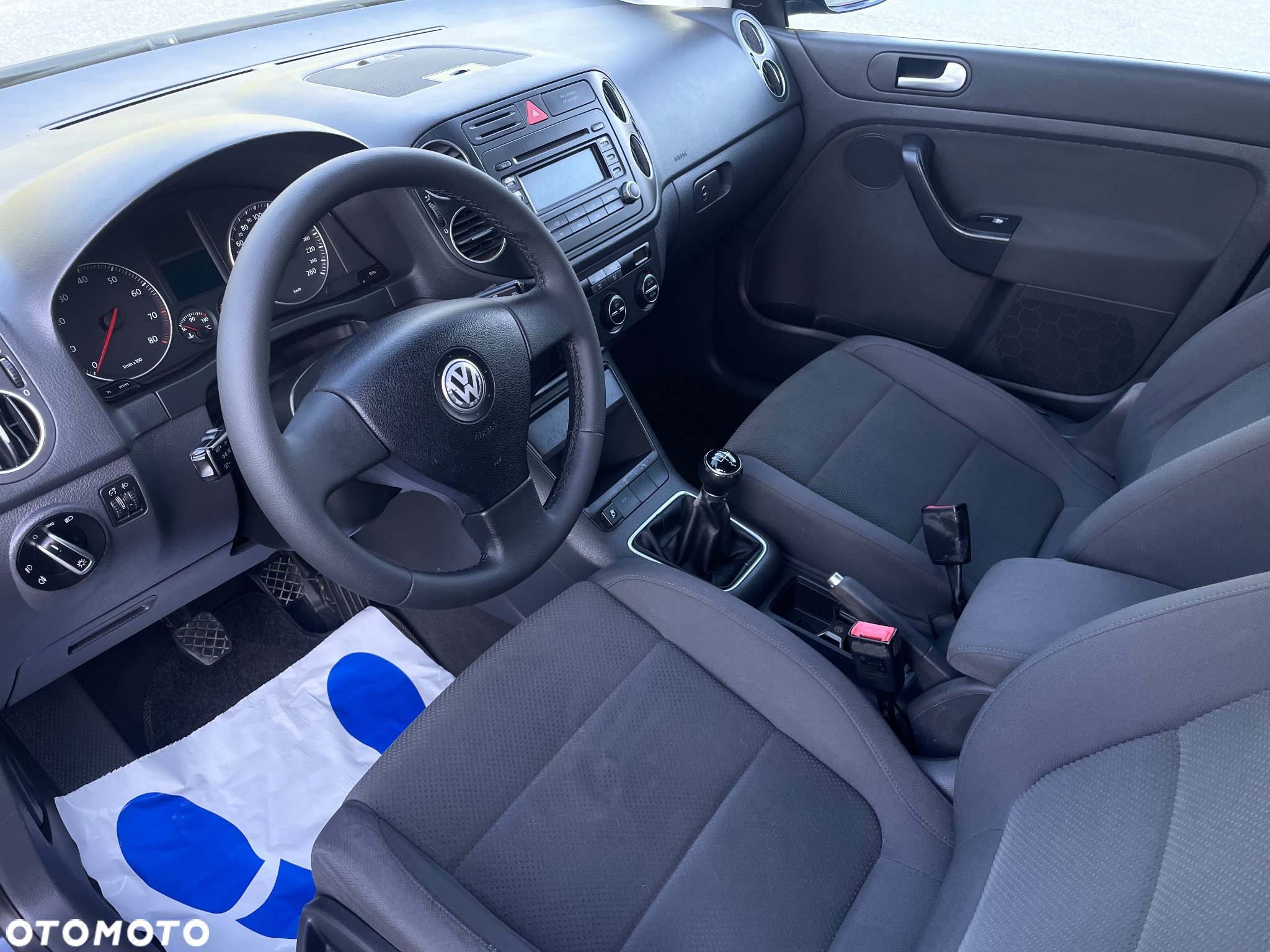 Volkswagen Golf V 1.6 Comfortline - 7