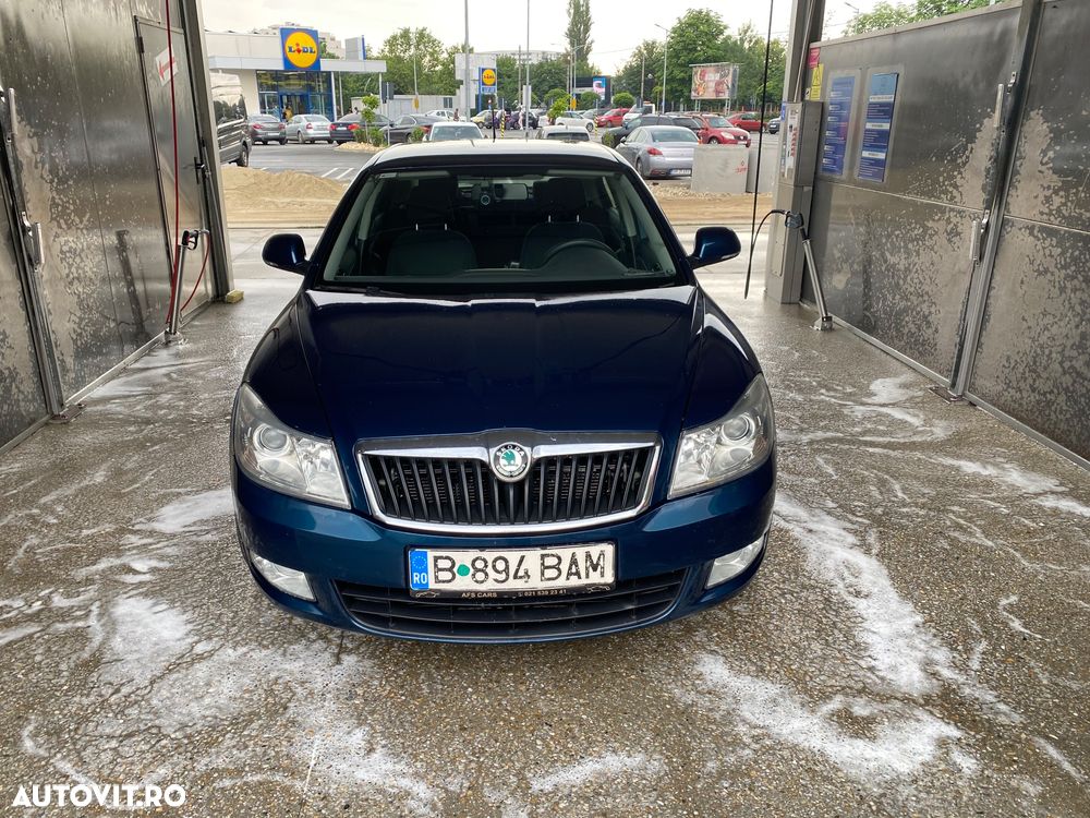 SKODA Octavia 2012 — imagine 2