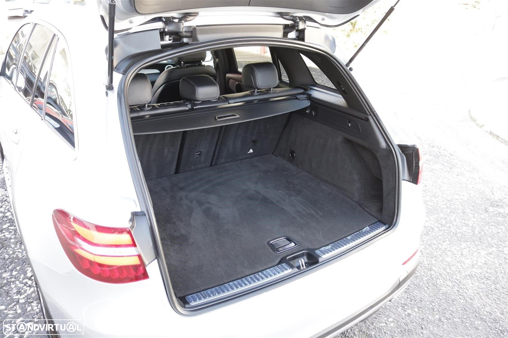 Mercedes-Benz GLC 250 d AMG Line 4-Matic - 21