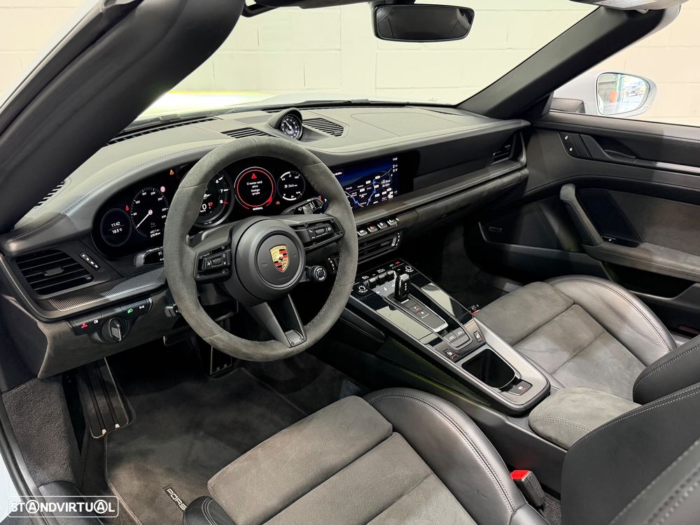 Porsche 911 (992) Targa 4 GTS PDK - 6