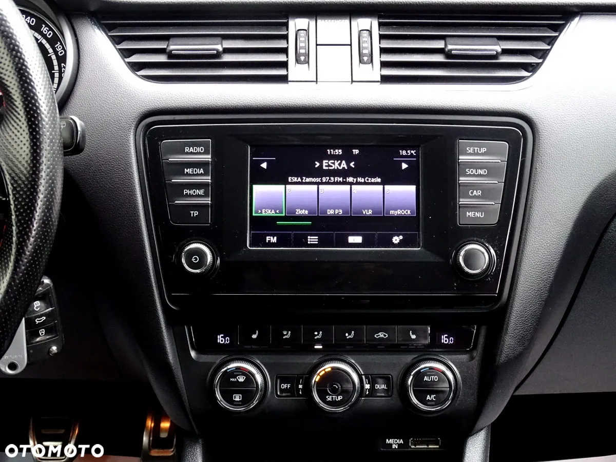 Skoda Octavia 2.0 TDI RS - 22