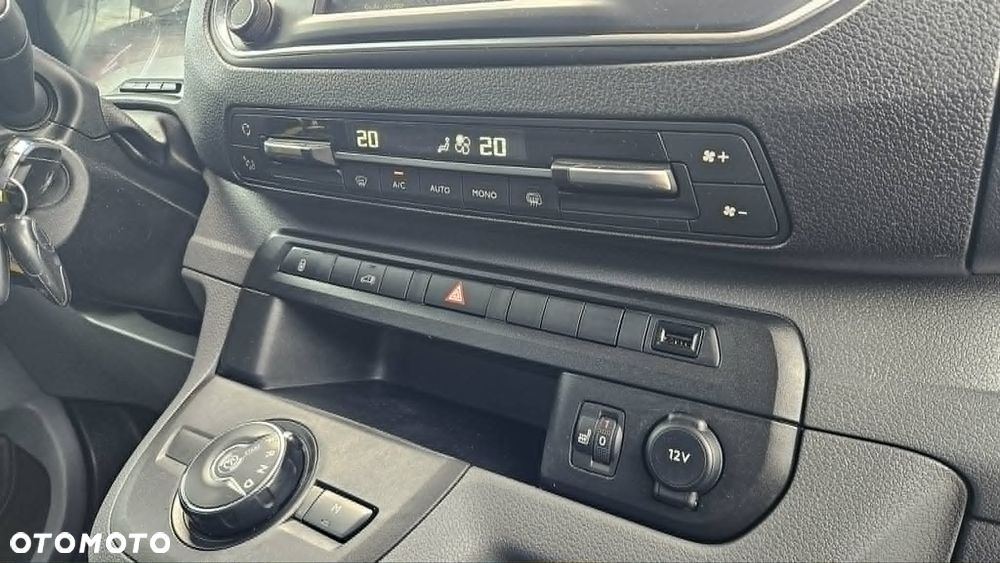 Peugeot Expert - 32