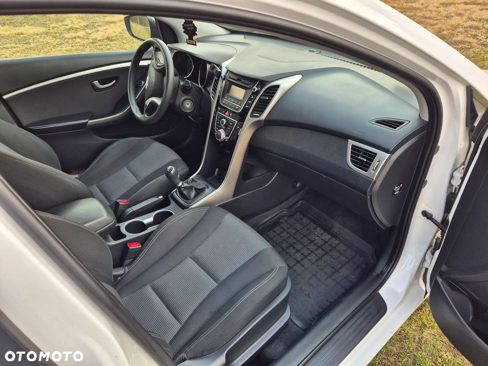 Hyundai i30 1.6 CRDi Classic - 19