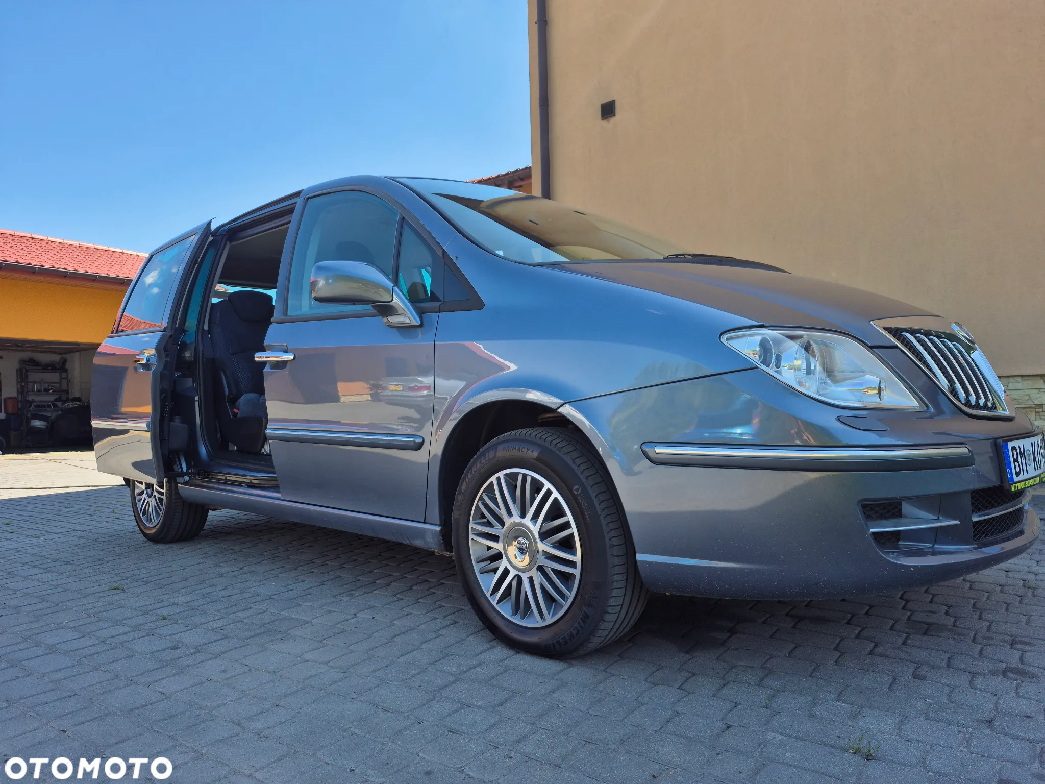 Lancia Phedra 2.0 Multijet 16v DPF Executive - 19