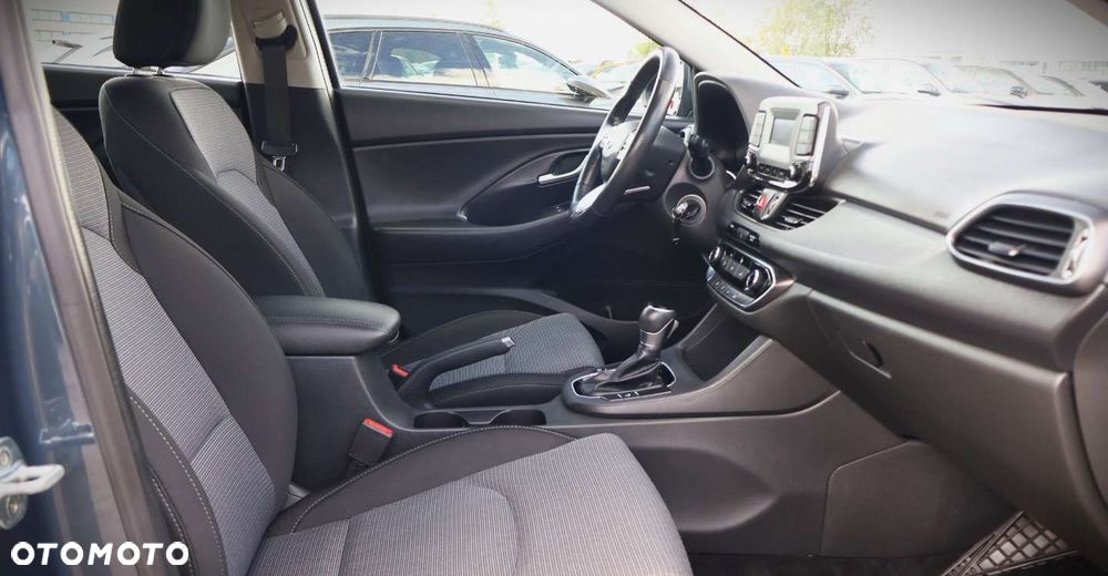 Hyundai i30 - 19