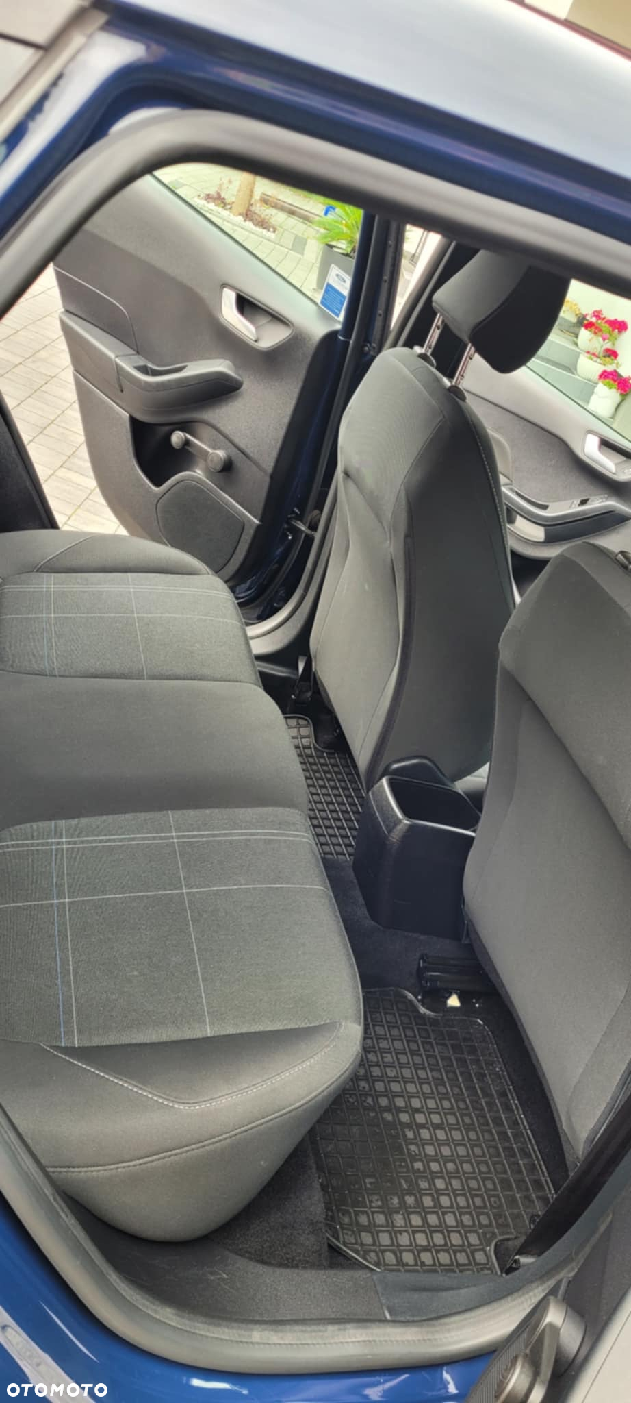 Ford Fiesta - 10