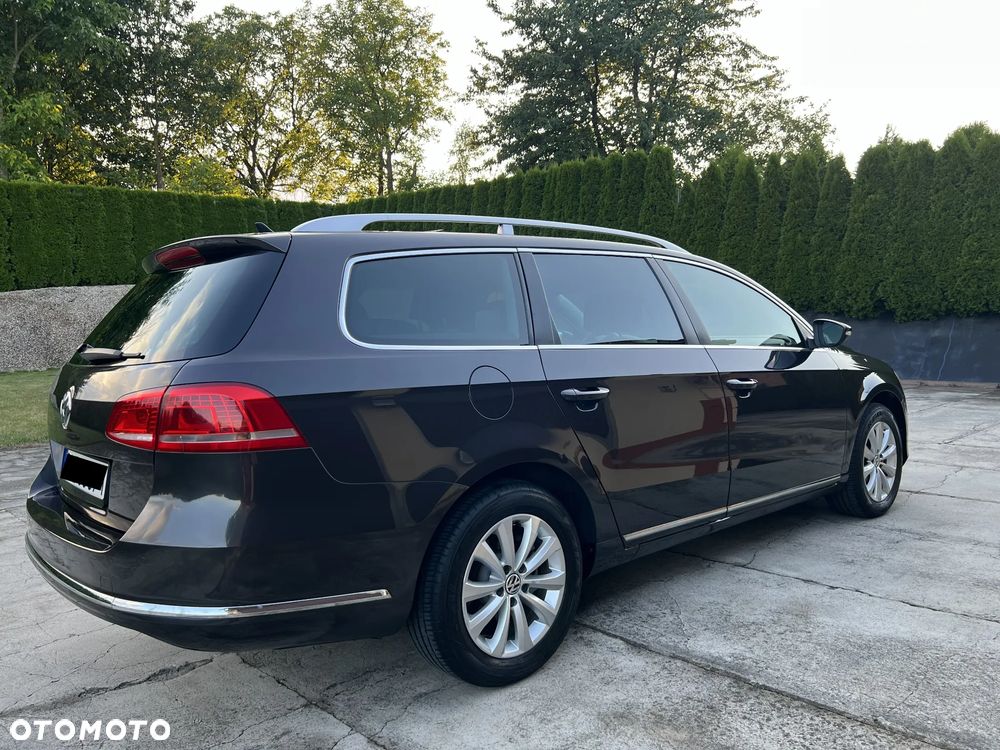 Volkswagen Passat 2.0 TDI BlueMotion Technology Comfortline - 3