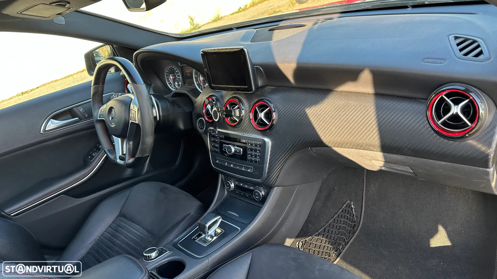 Mercedes-Benz A 45 AMG 4-Matic - 27