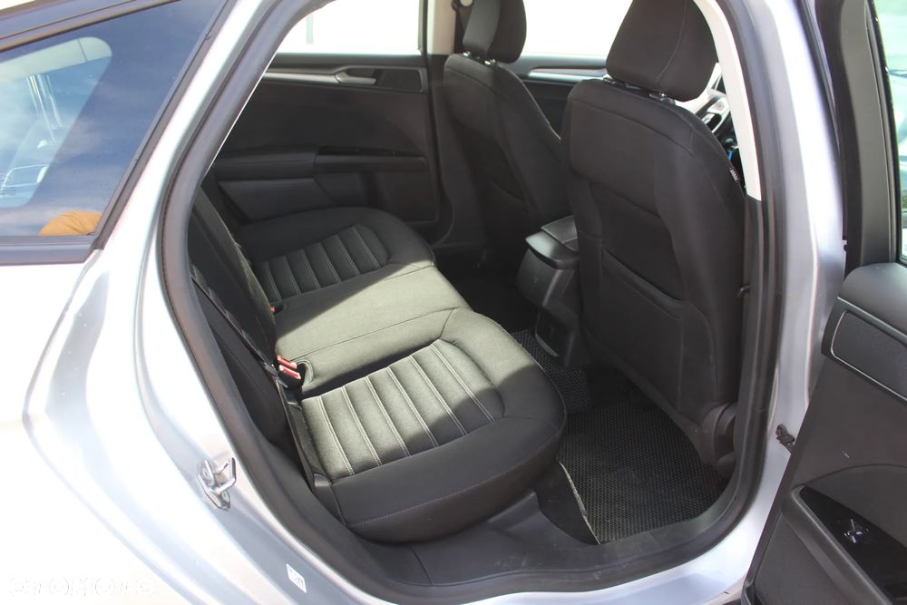 Ford Mondeo 1.5 EcoBoost Trend - 18