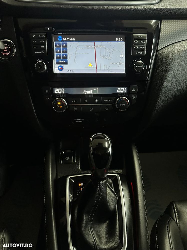 Nissan Qashqai 1.6 DCI Xtronic TEKNA+ - 19