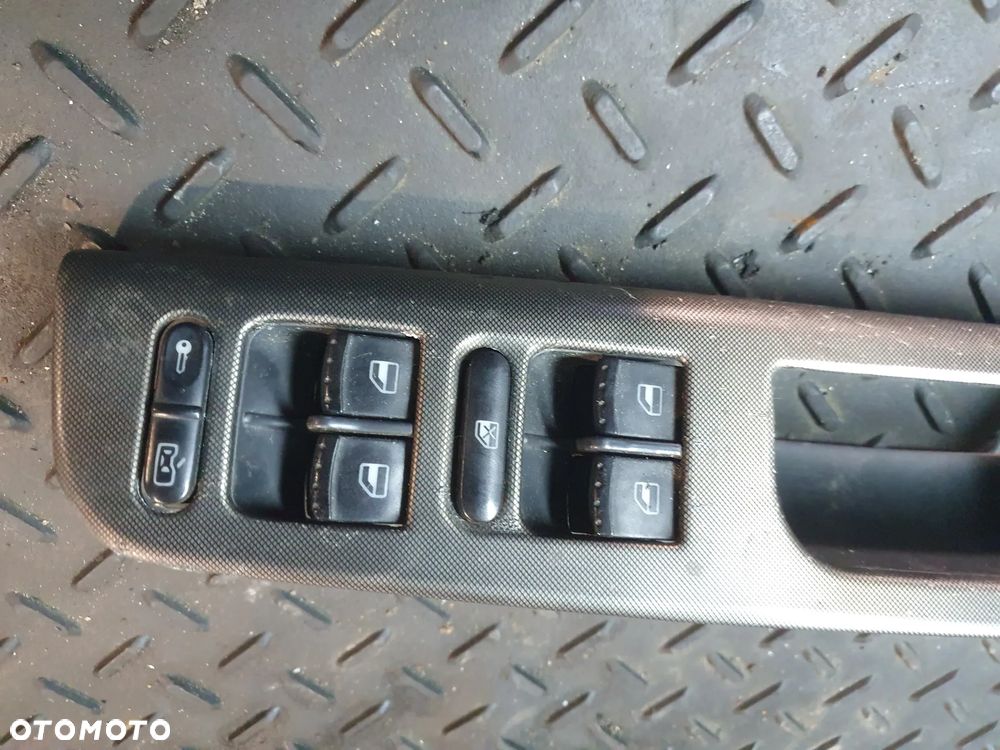 Przełącznik Elektrycznych Szyb 1J4959857D Passat B5 FL EUROPA POSIADAM 3 SZT - 7