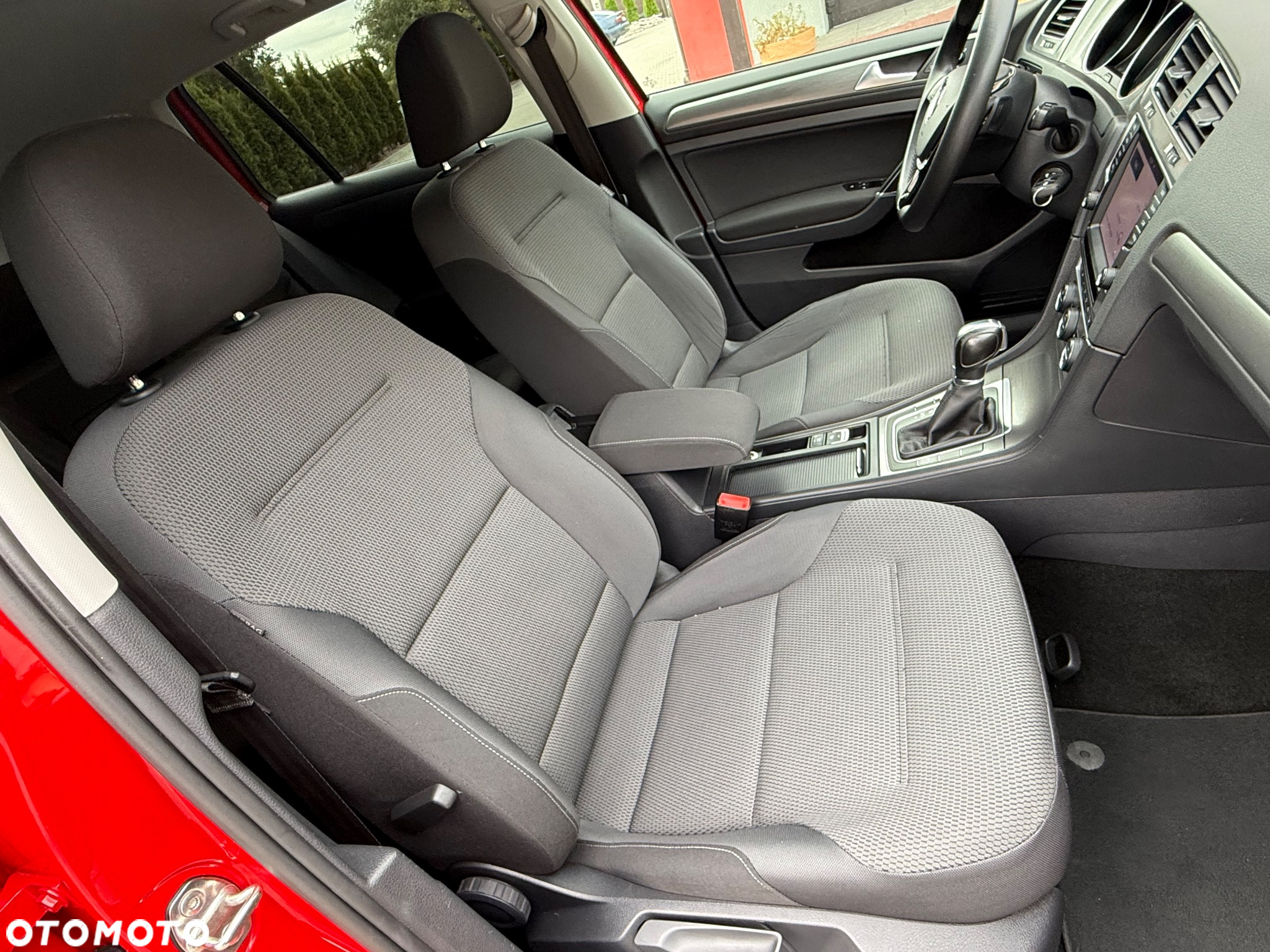 Volkswagen Golf VII 1.4 TSI BMT Comfortline DSG - 22