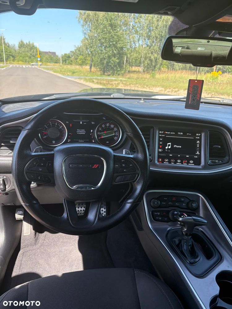 Dodge Challenger 5.7 R/T - 16