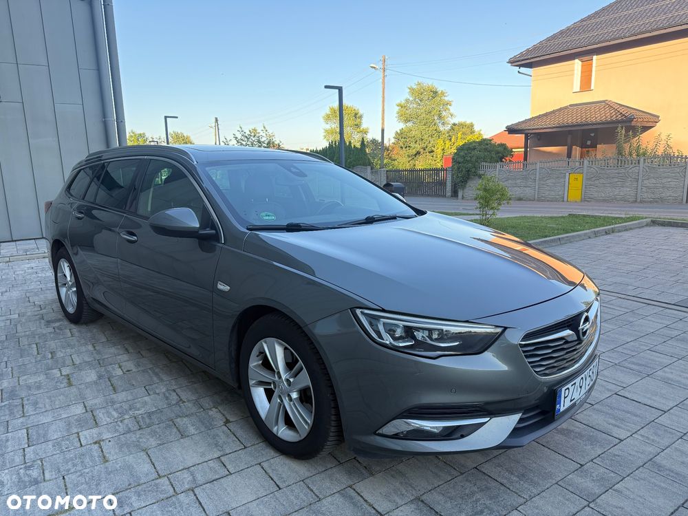 Opel Insignia 2.0 CDTI 4x4 Exclusive S&S - 2