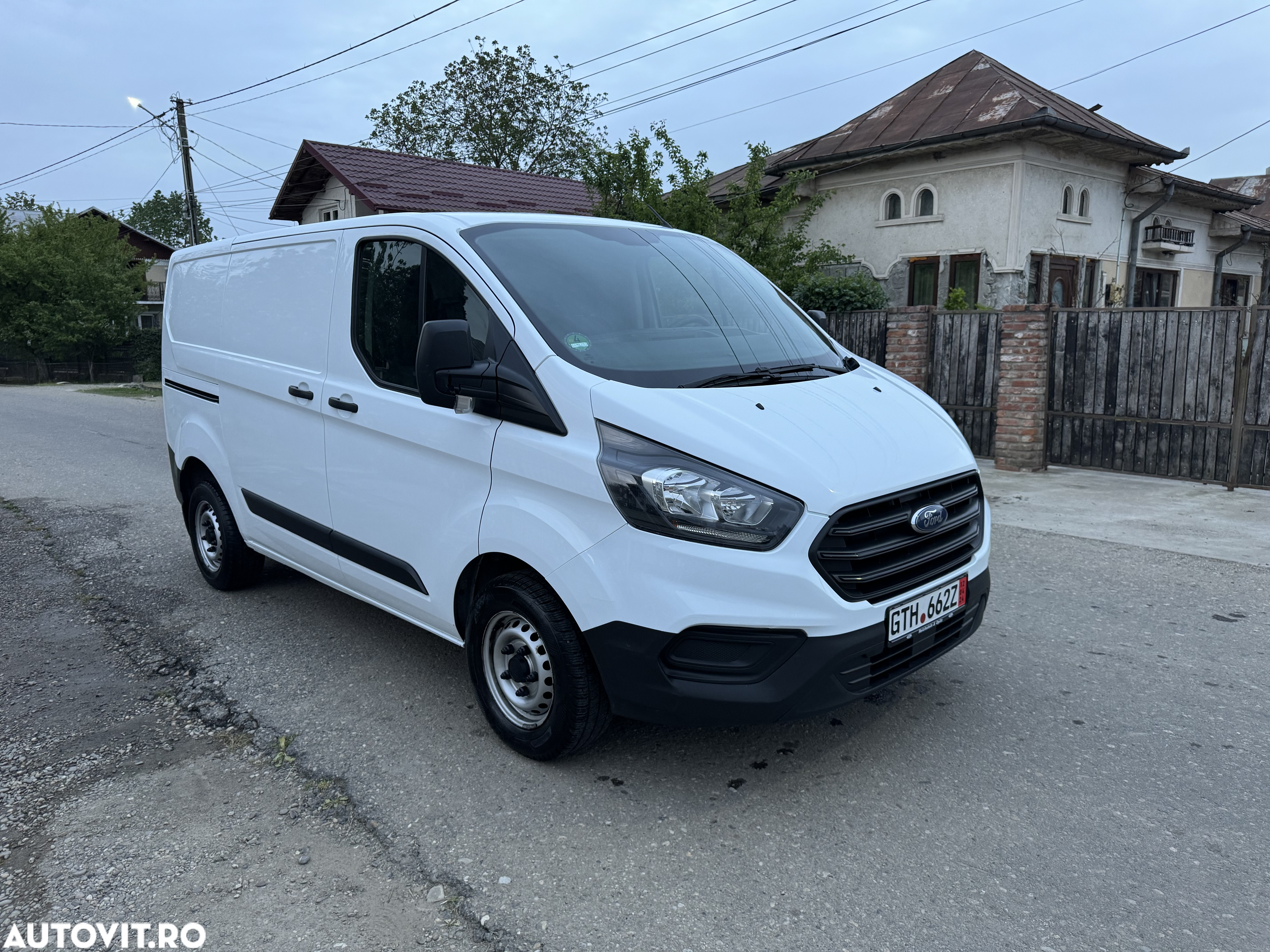 Ford Transit Custom - 3