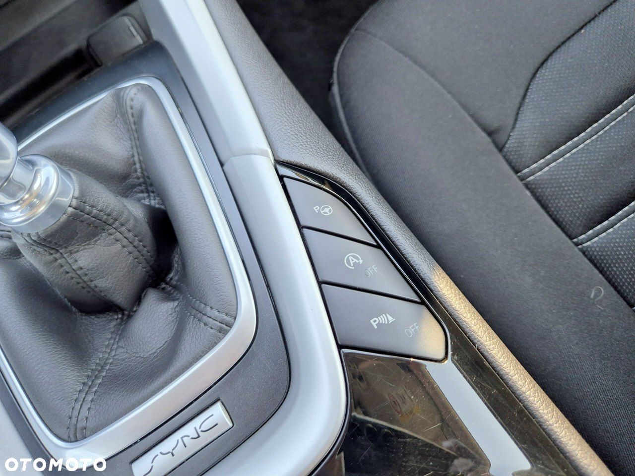 Ford Mondeo - 25