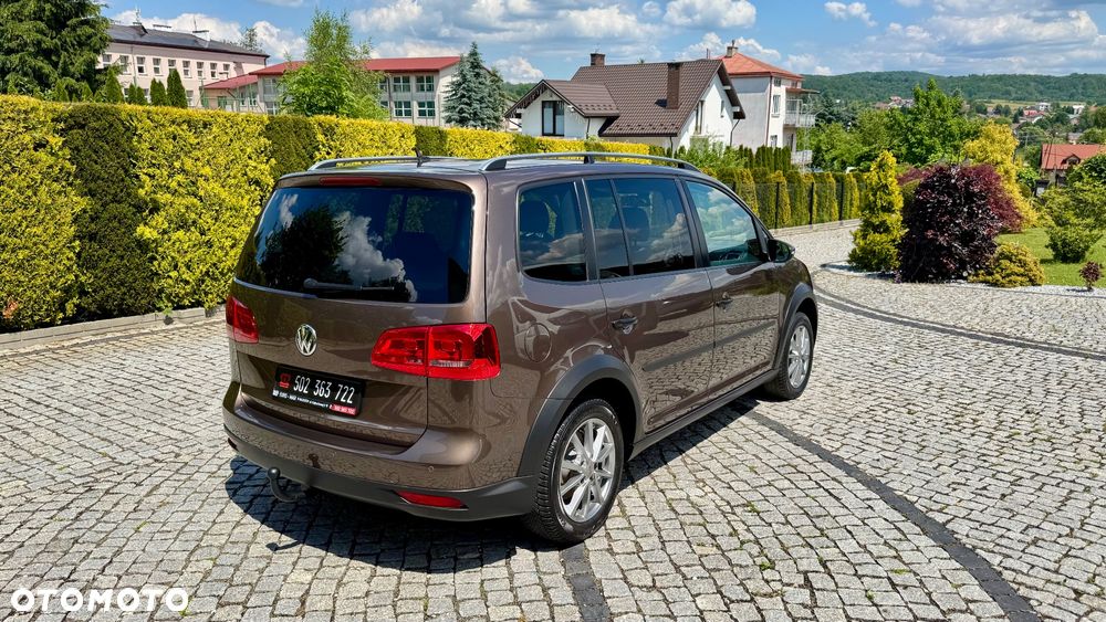 Volkswagen Touran 2.0 TDI DPF Cross Perfectline - 16