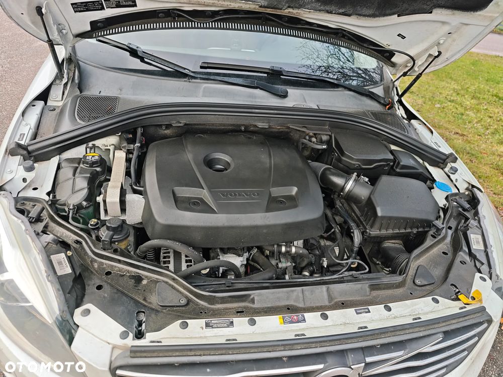 Volvo XC 60 T5 Geartronic Kinetic - 6