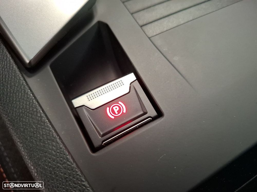 Peugeot 308 SW 1.5 BlueHDi Style EAT8 - 21