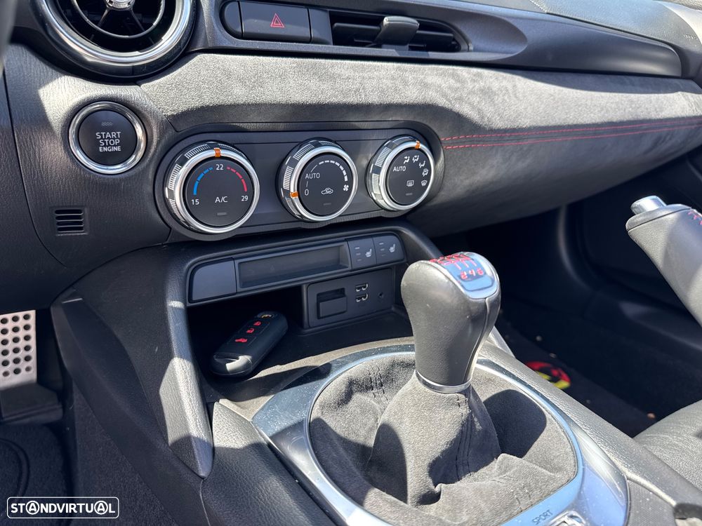 Abarth 124 Spider 1.4 MultiAir Turbo - 31
