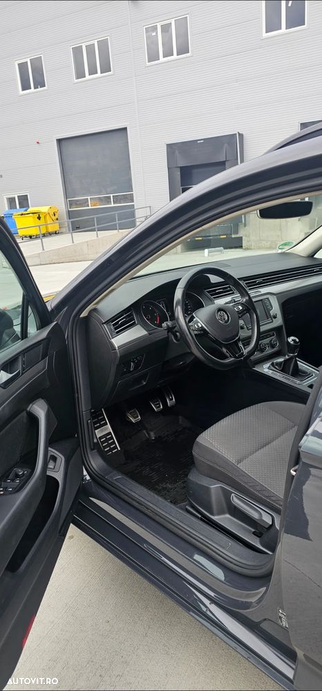 Volkswagen Passat 2.0 TDI (BlueMotion Technology) Trendline - 7