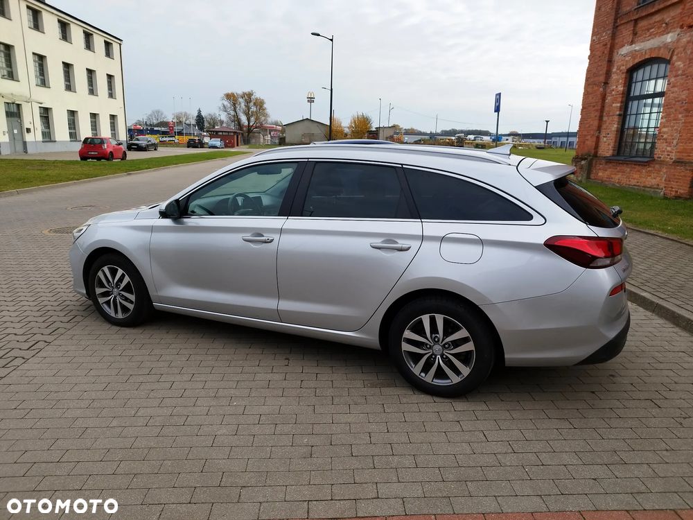 Hyundai i30 1.6 D Comfort - 9