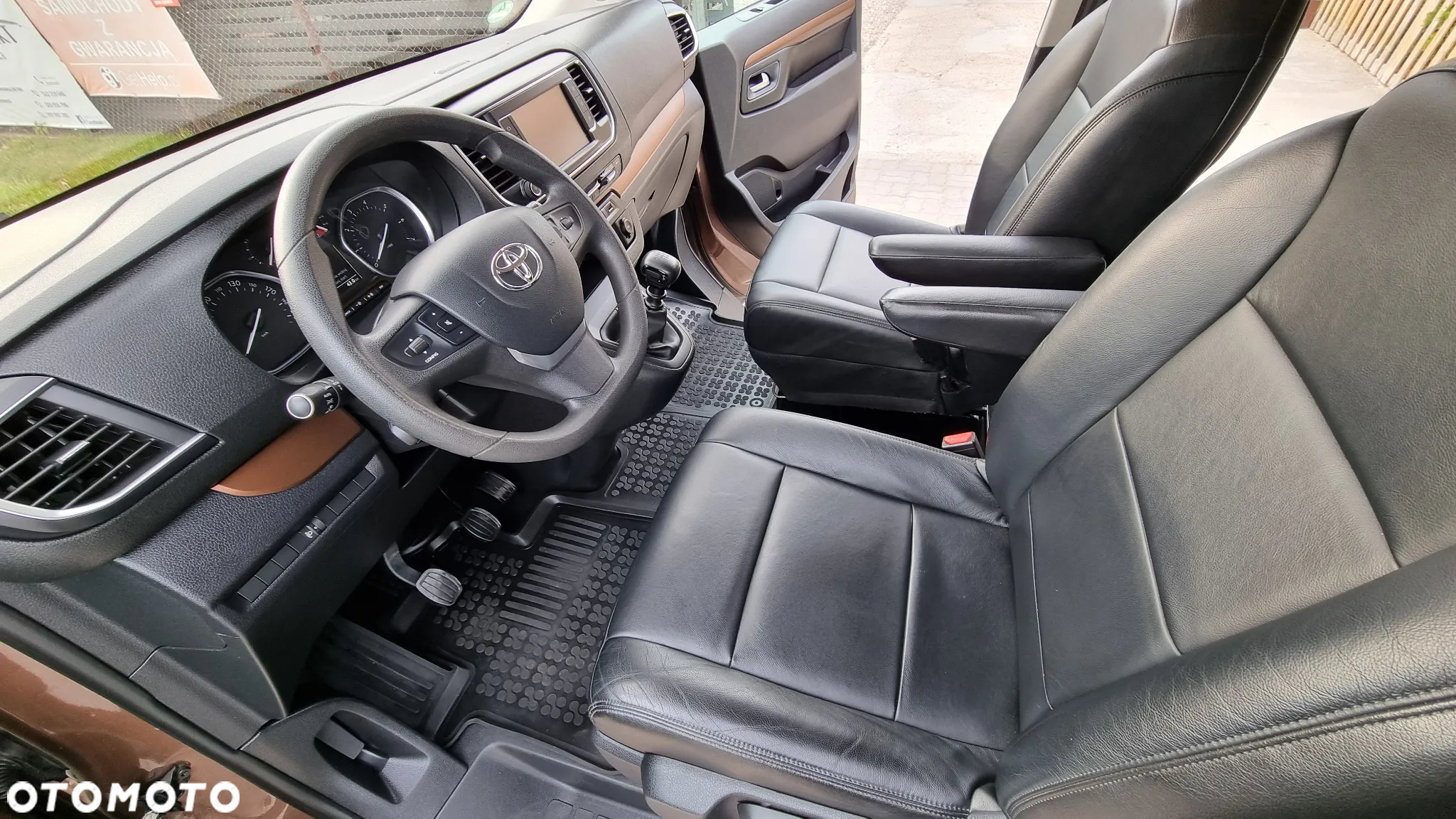 Toyota Proace Verso 1.6 D4-D Medium Family - 4