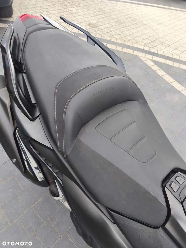Yamaha Tmax - 28