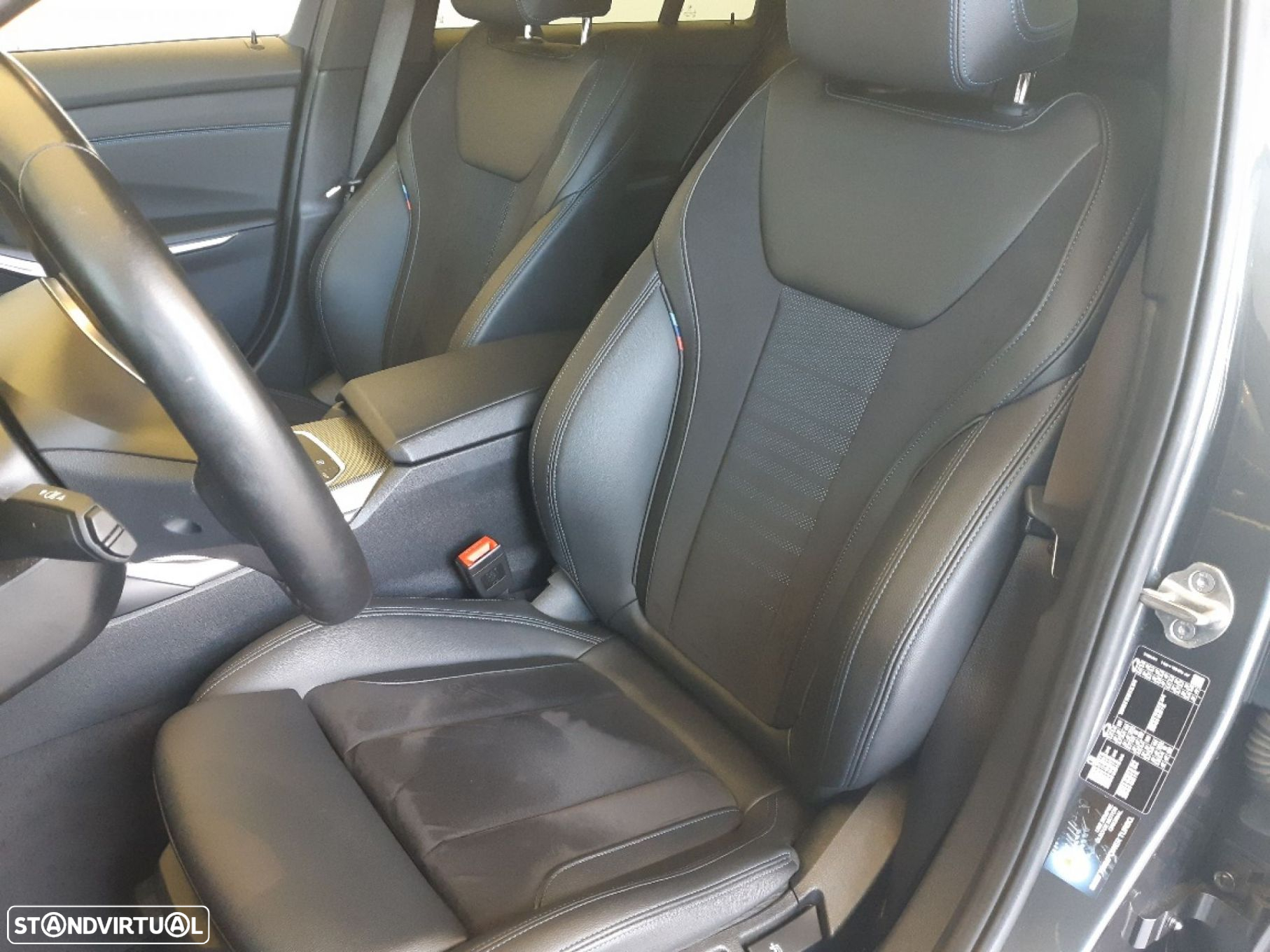 BMW 318 d Touring Pack M Auto - 17