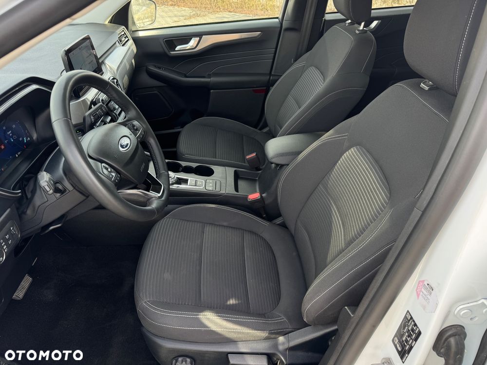 Ford Kuga 2.5 FHEV FWD Titanium - 40