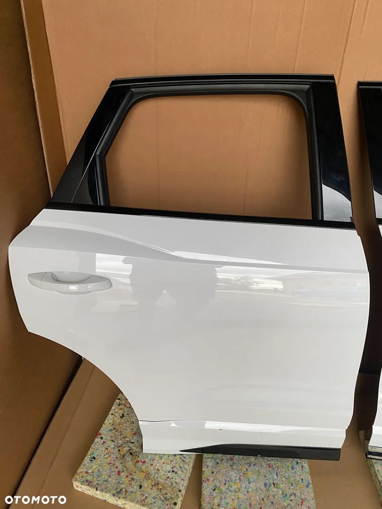 AUDI Q3 83A S-line komplet drzwi przód tył prawe t kolor LS9R 2Y2Y 4098km - 14