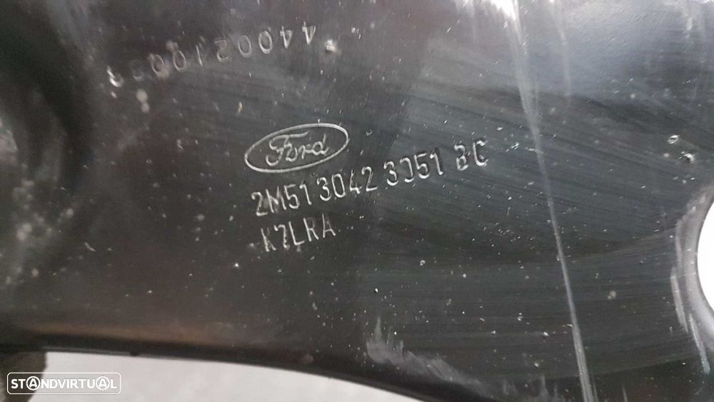 BRAÇO SUSPENSÃO INFERIOR FRENTE DIREITO FORD FOCUS BERLINA (CAK) AMBIENTE - 2