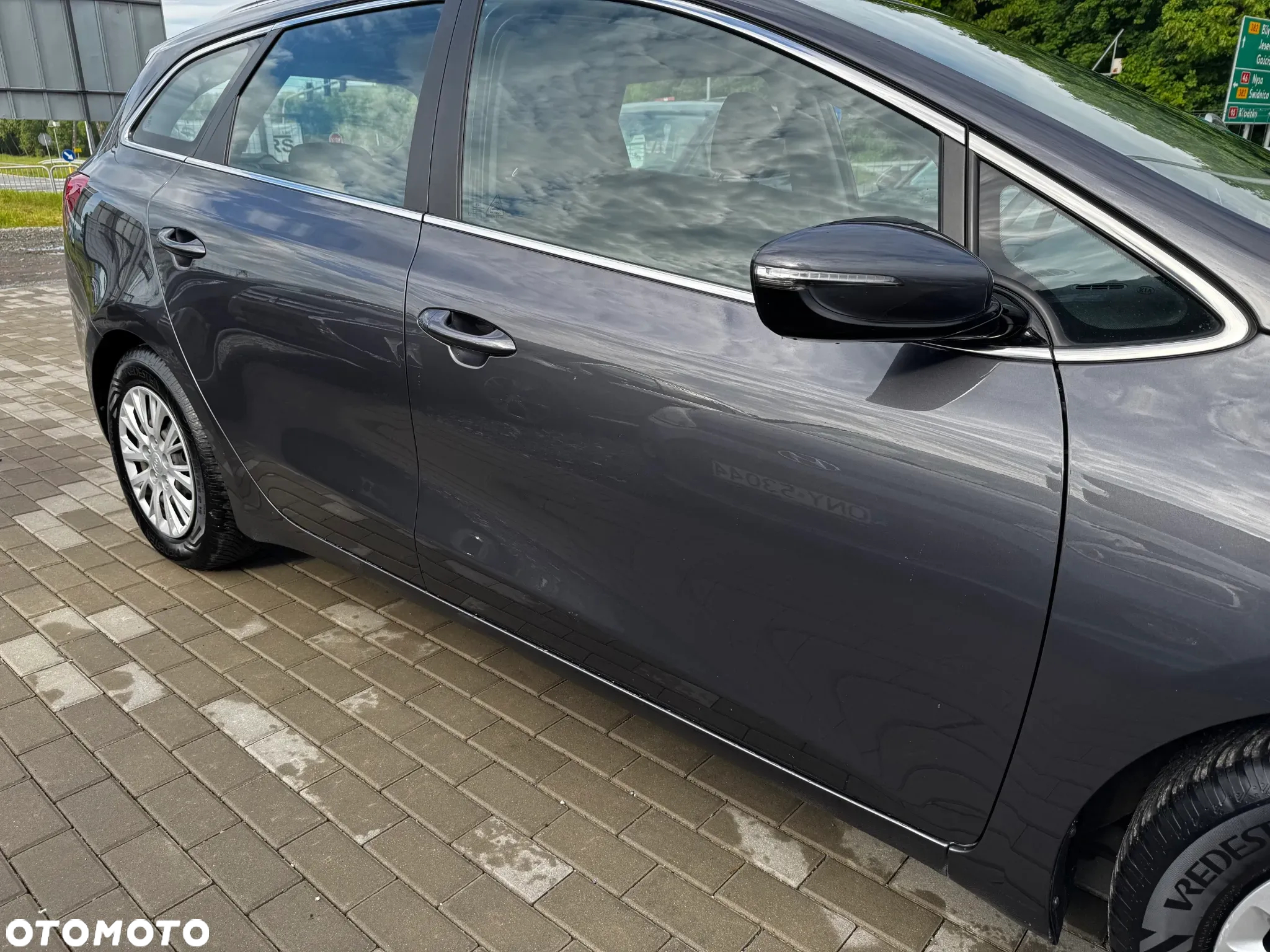 Kia Ceed Cee'd 1.6 GDI M - 11