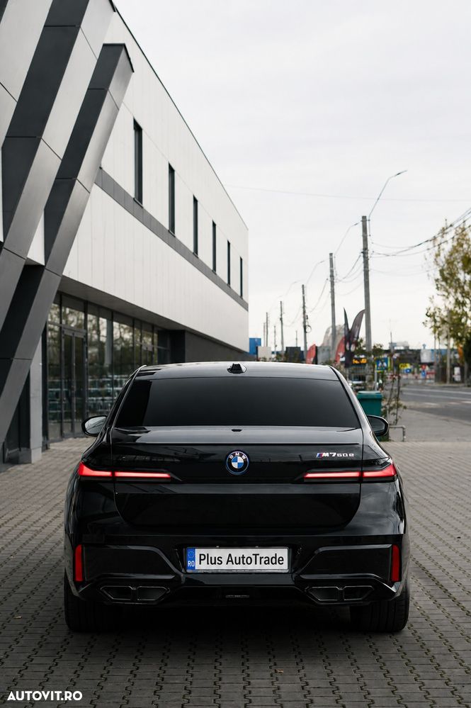 BMW Seria 7 745Le xDrive AT PHEV - 3