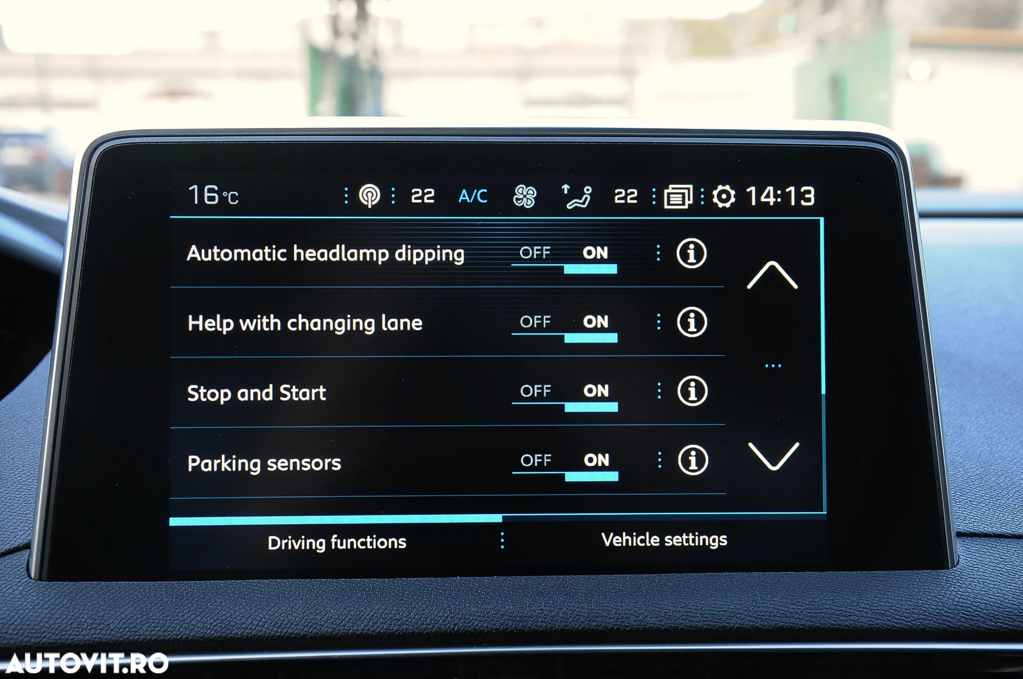 Peugeot 3008 BlueHDi 130 Stop & Start EAT8 Allure - 14