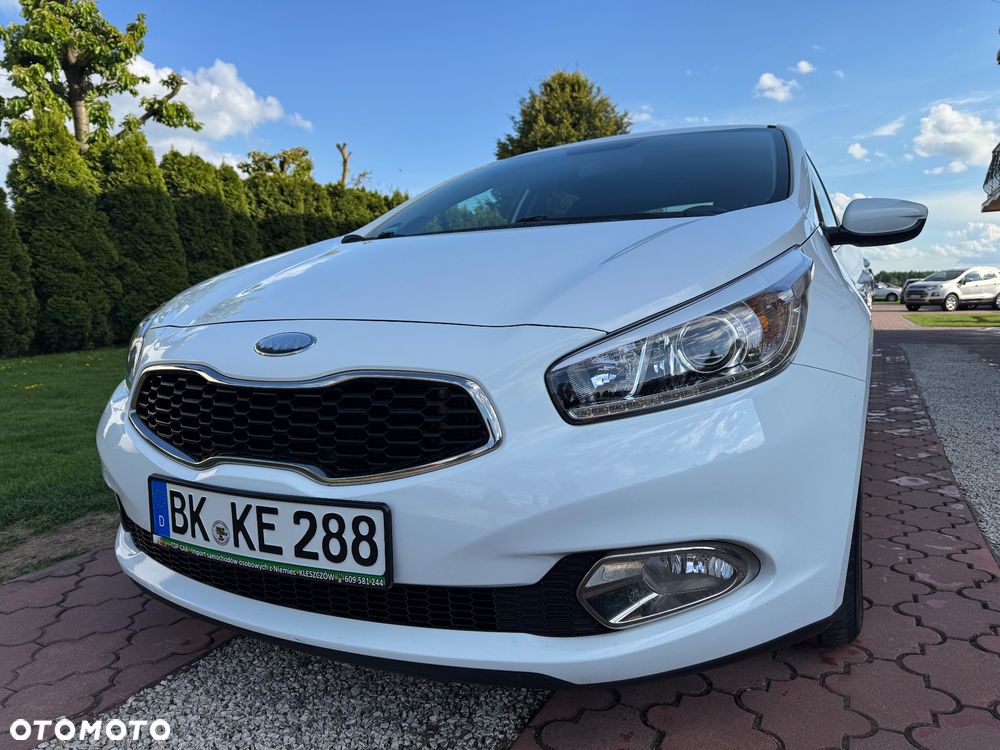 Kia Ceed 1.6 CRDi 128 Vision - 5