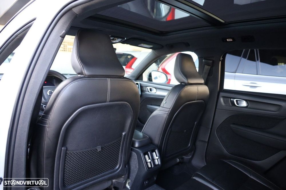 Volvo XC 40 Recharge Twin Pro - 13