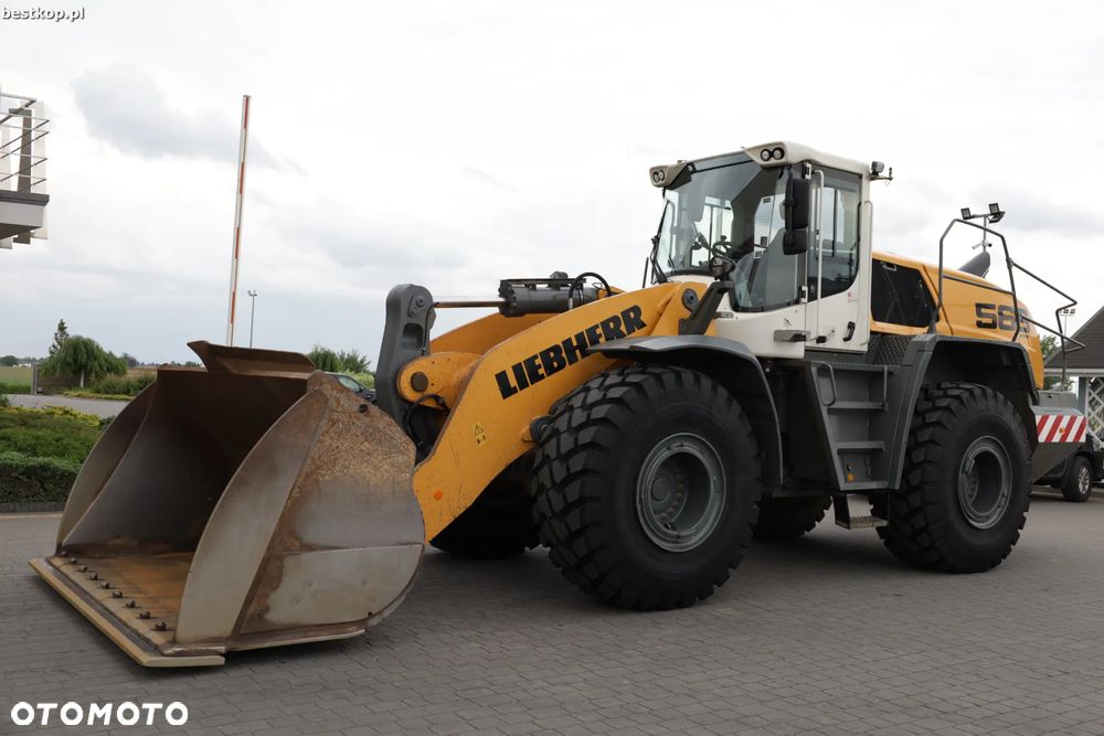 Liebherr L566 XPower - 15
