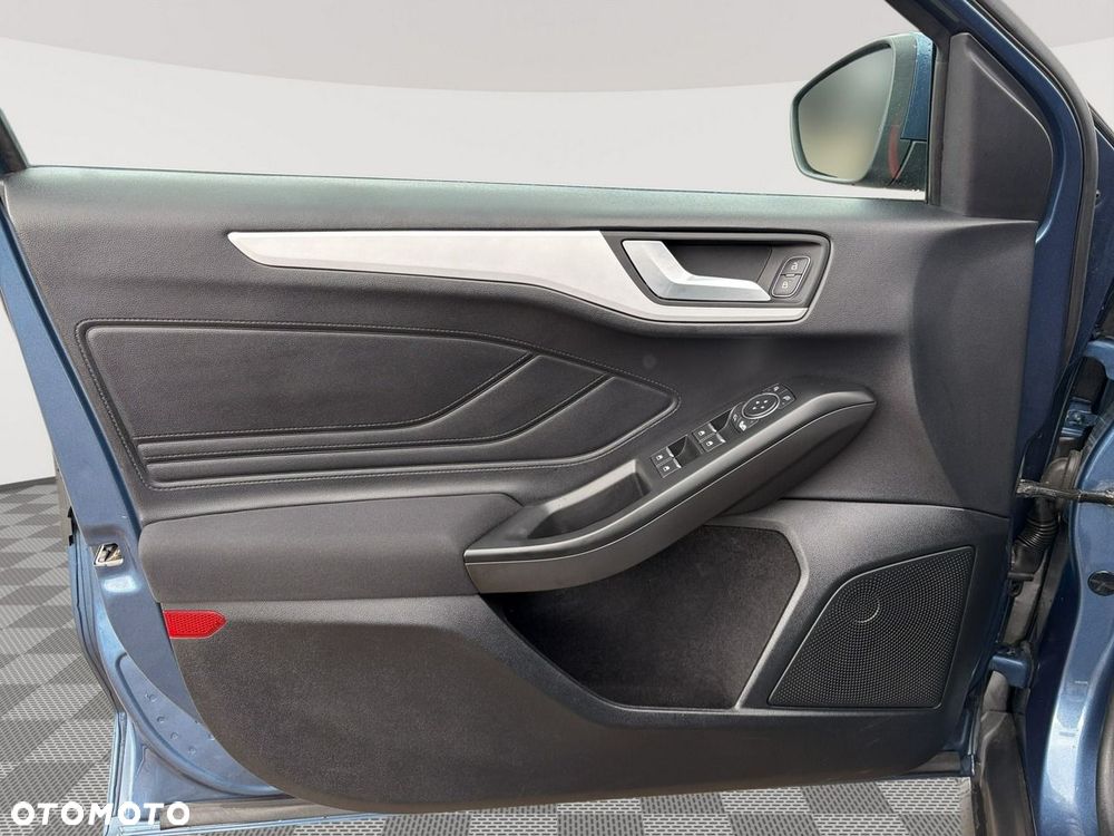Ford Focus 1.5 EcoBlue Connected - 11