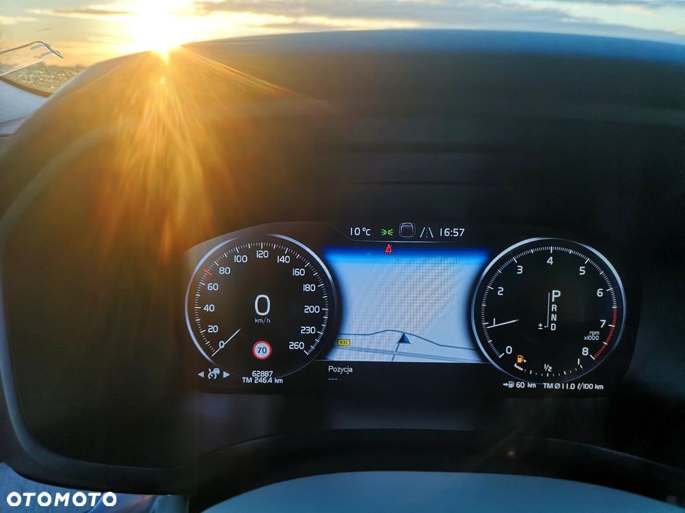 Volvo V60 T5 Geartronic Momentum Pro - 34