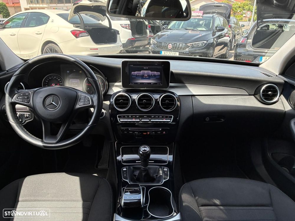 Mercedes-Benz C 200 d Avantgarde - 17